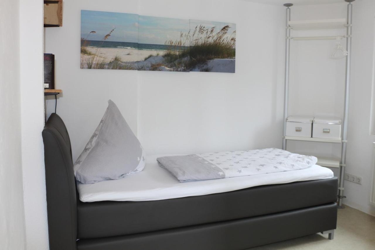 Ein Gemuetliches Zimmer An Der Schweizer Grenze Bietingen Exterior foto