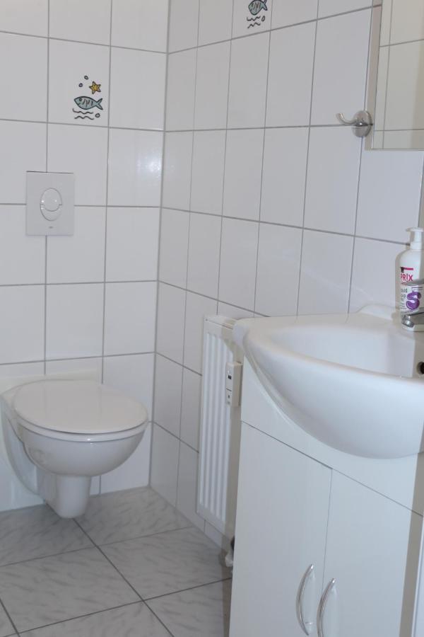 Ein Gemuetliches Zimmer An Der Schweizer Grenze Bietingen Exterior foto